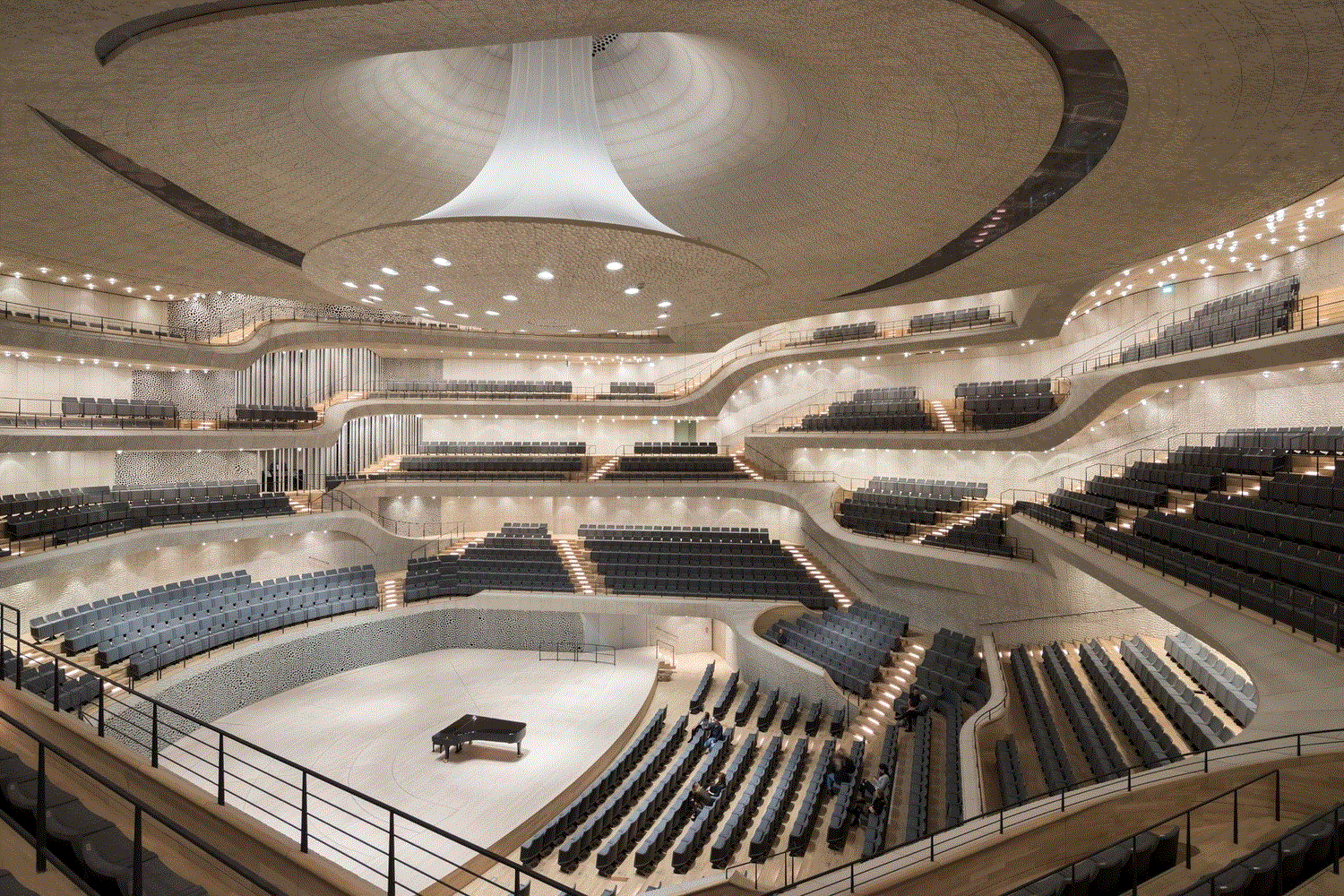 Nuostabioji Hamburgo filharmonija (7)